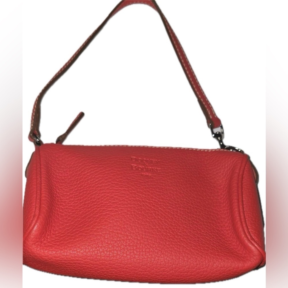 Dooney & Bourke Red Clutch Wristlet Leather - Picture 3 of 15